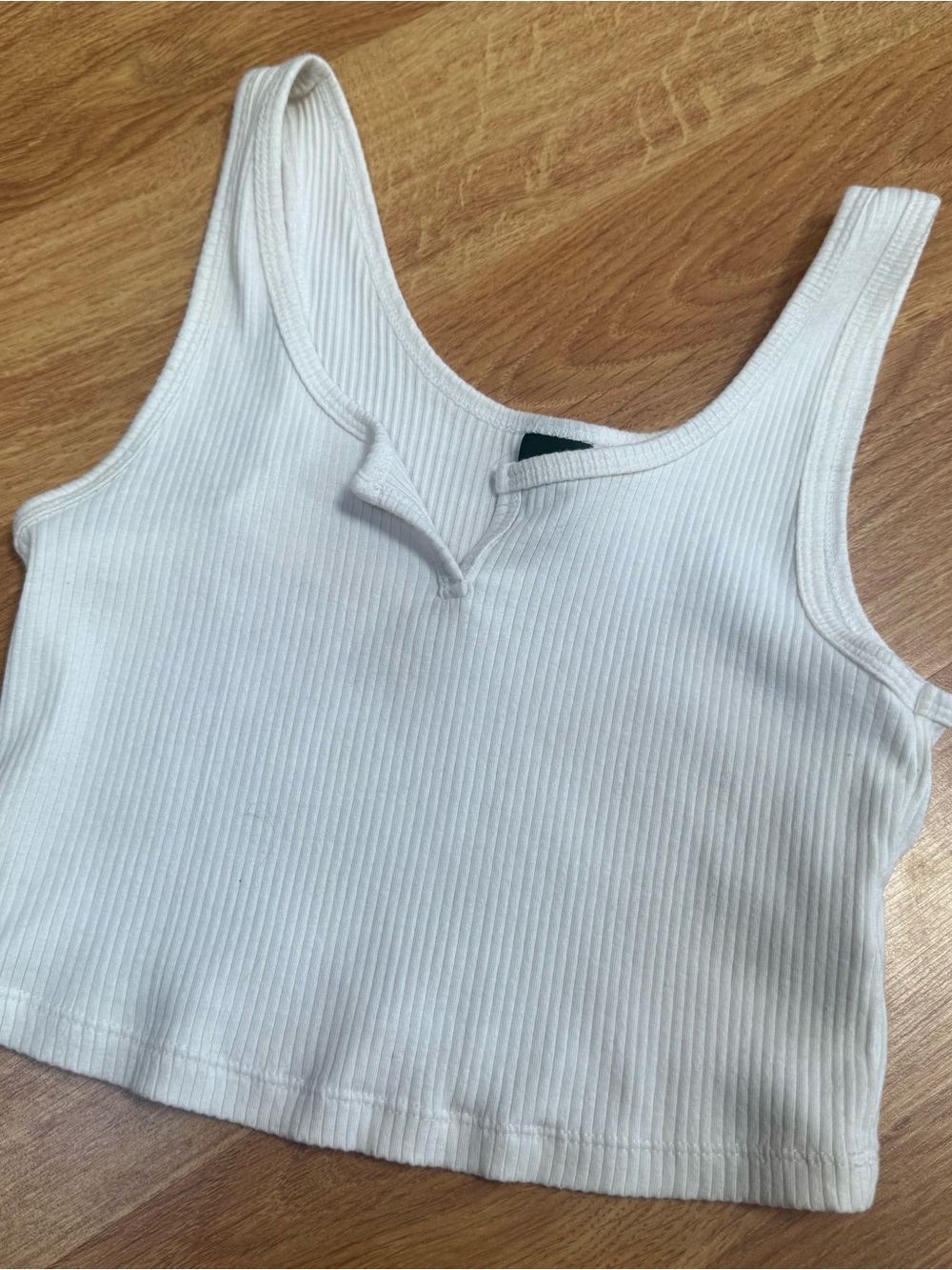wild fable White Ribbed V-Notch Crop Tank